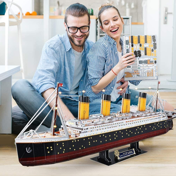 Rompecabezas Titanic 3D con 85 LEDS